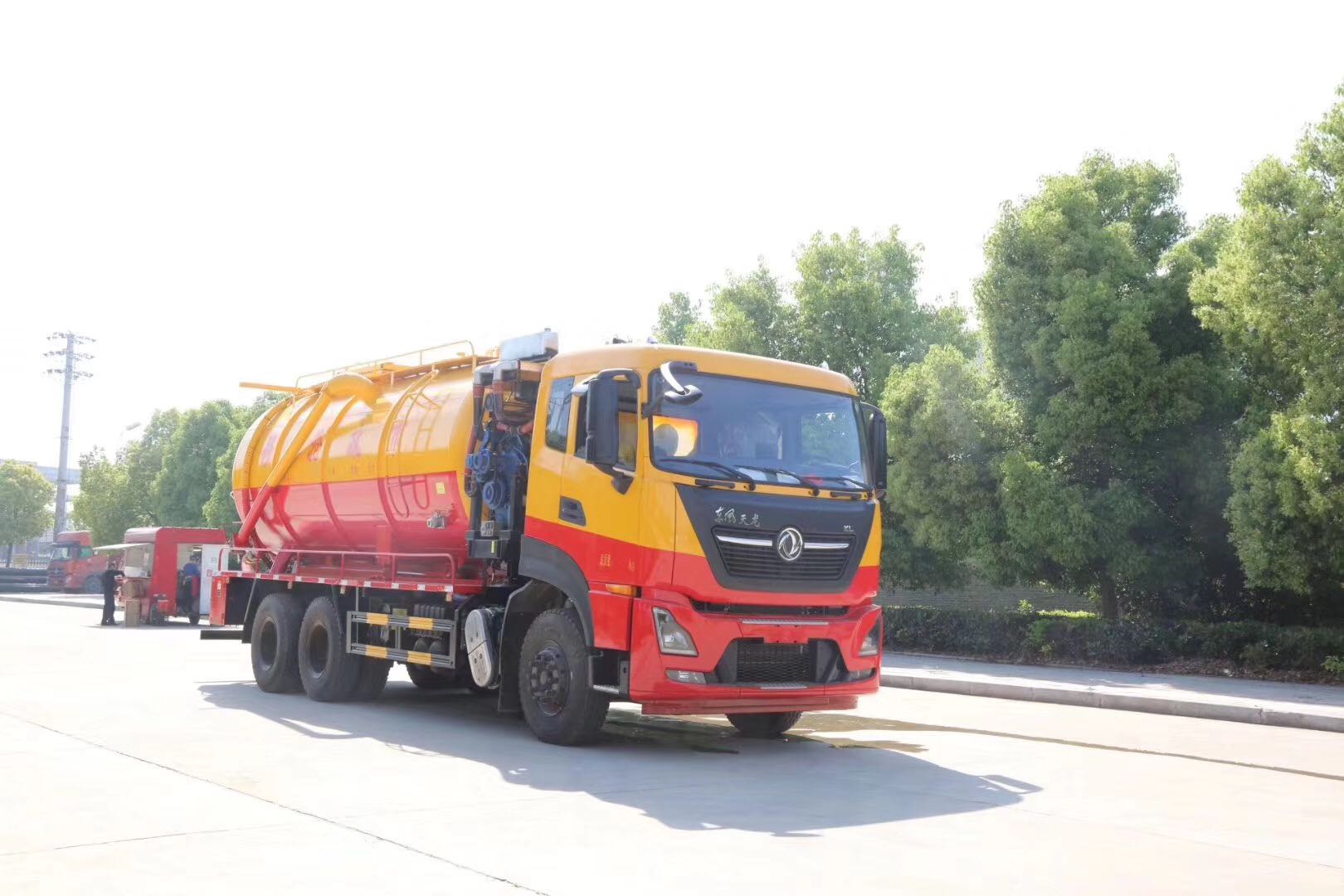 东风天龙22方清洗吸污车 国六
